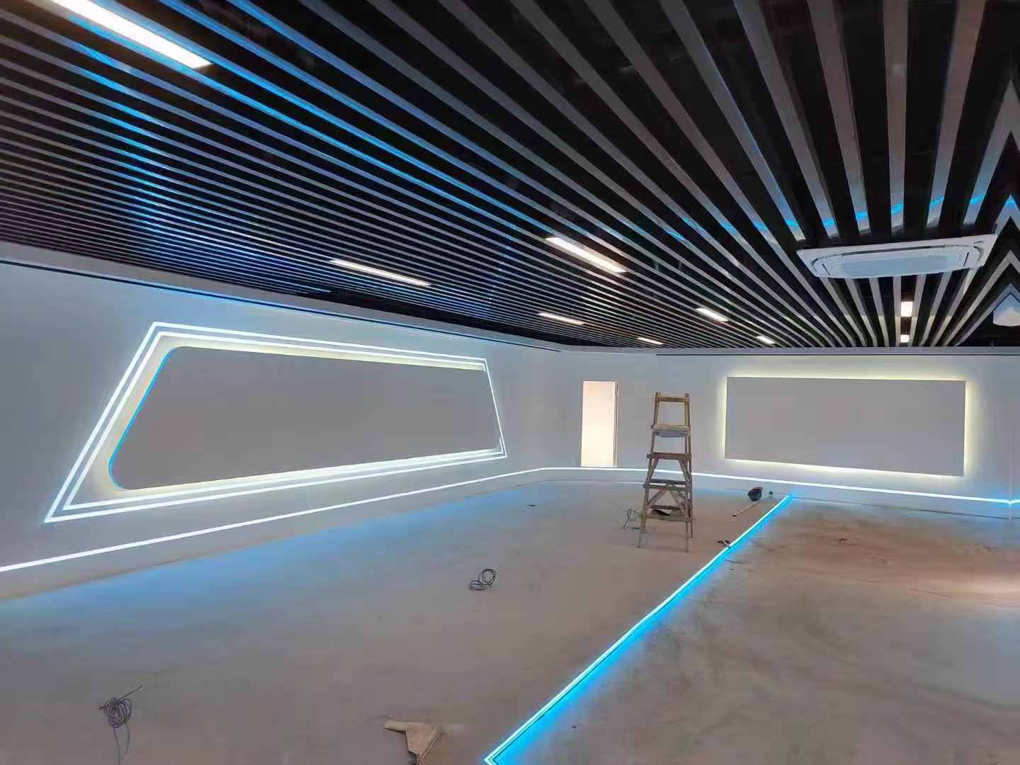 齐齐哈尔市铝方通冲孔吸音板 - 方案